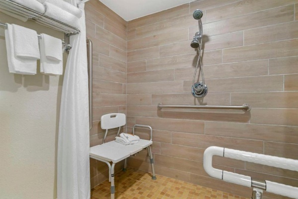 Inn on Destin Harbor, Ascend Hotel Collection image 9